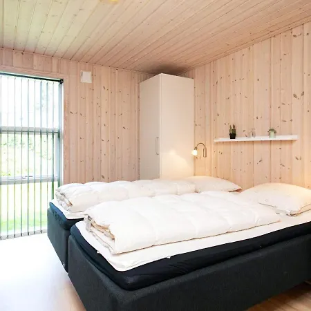 8 Person Holiday In Bl Vand *