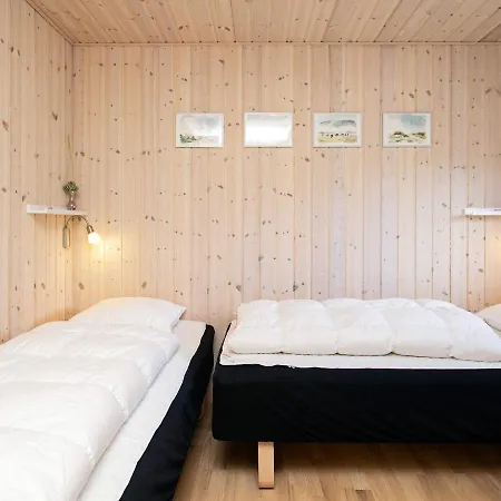 8 Person Holiday In Bl Vand Blåvand